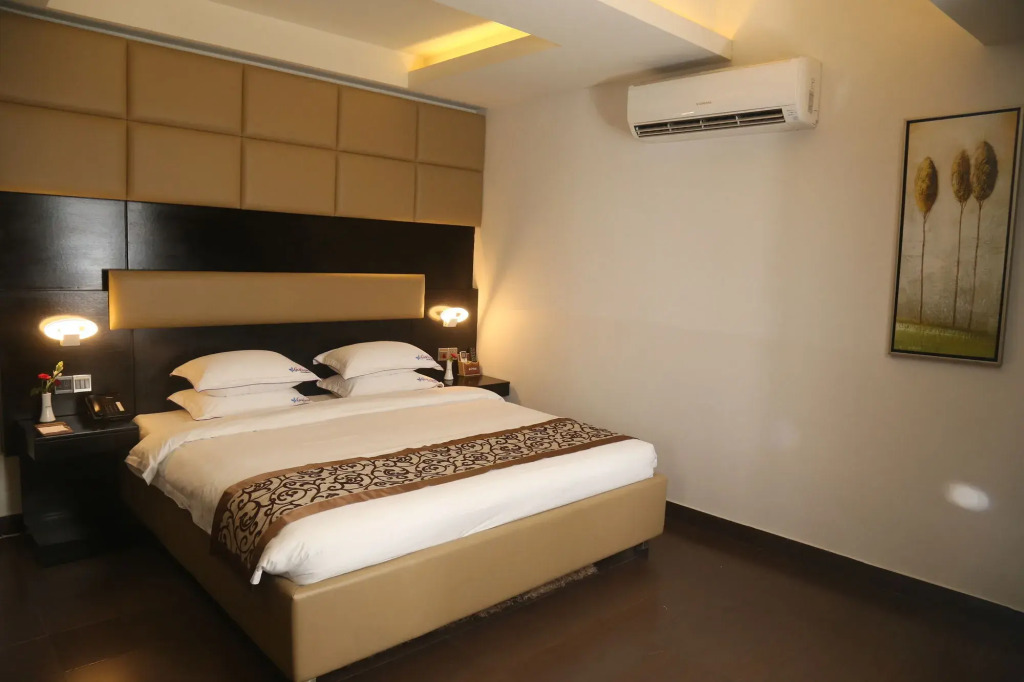 Dmore Dhaka Hotel & Resort