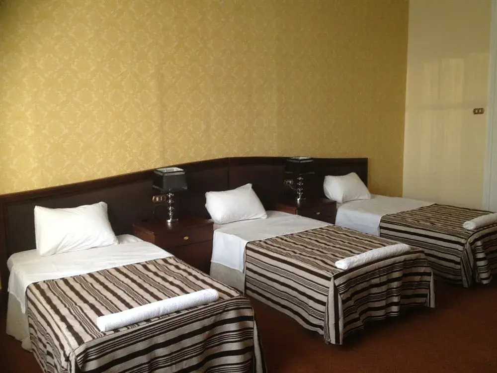 Cairo Kingdom Hostel