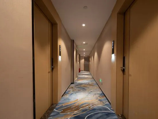 Fashion Hotel