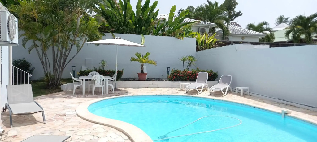 Gîte tout confort avec piscine
