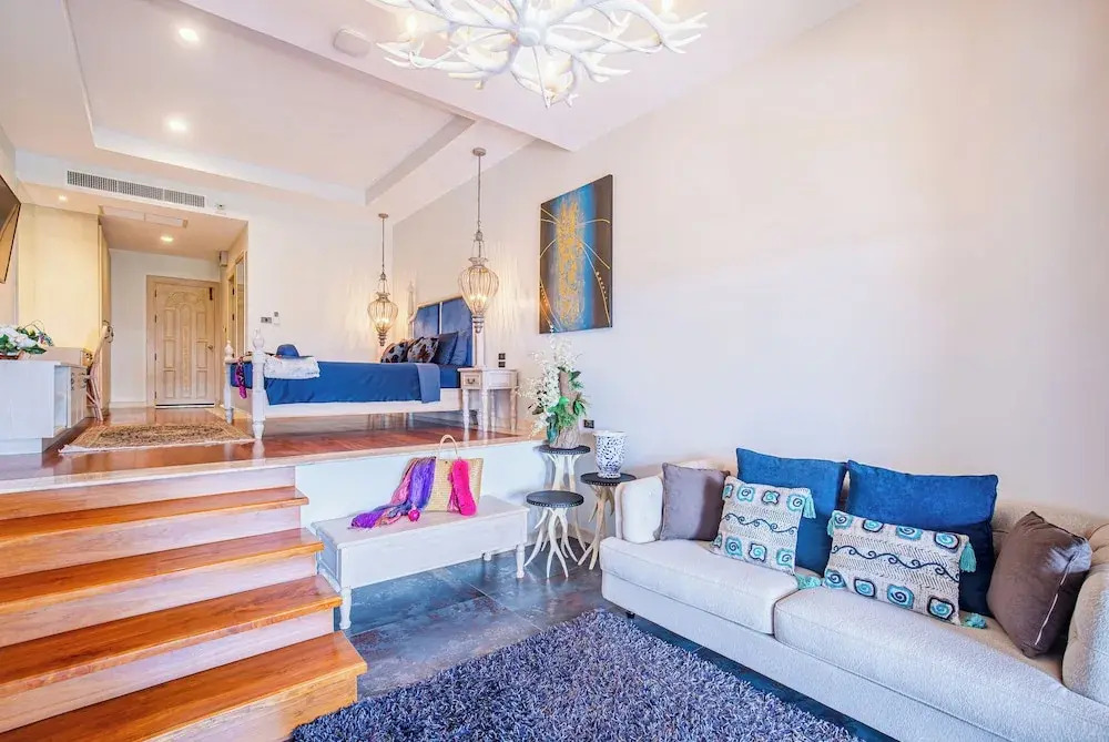 Bell Seaside Luxury Villa
