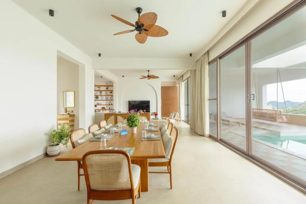 SaffronStays Aurum Villa, Moringa Valley - 3BR hilltop villa with Aravalli views, bonfire & trails near Lake Pichola