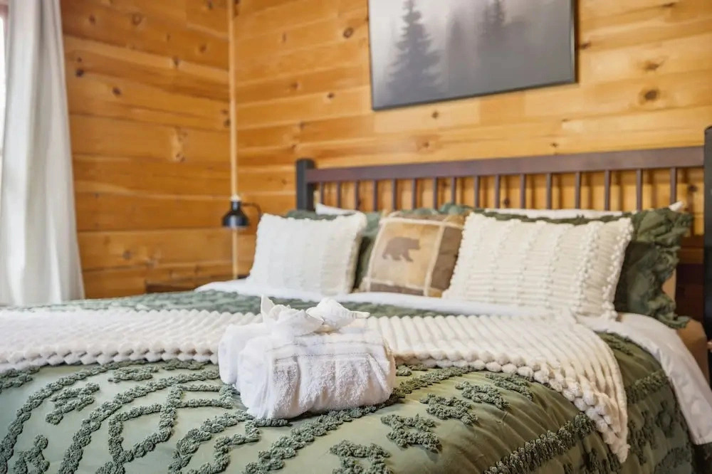 Smoky Grace 1 Bedroom Home