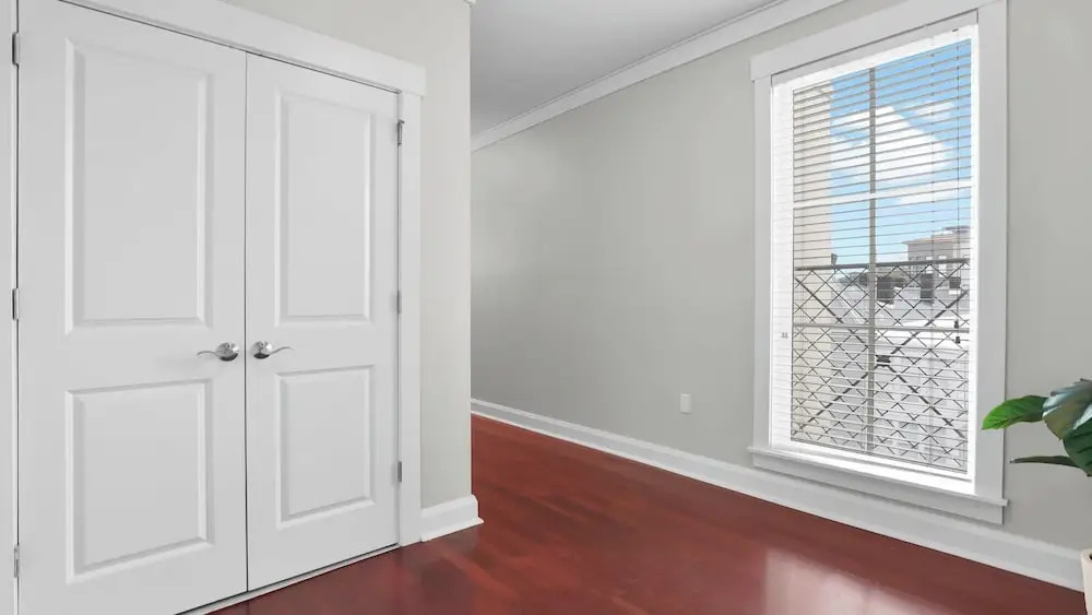 5 Units w/ Free Parking Walkable Historic District The Juliette by Avantstay
