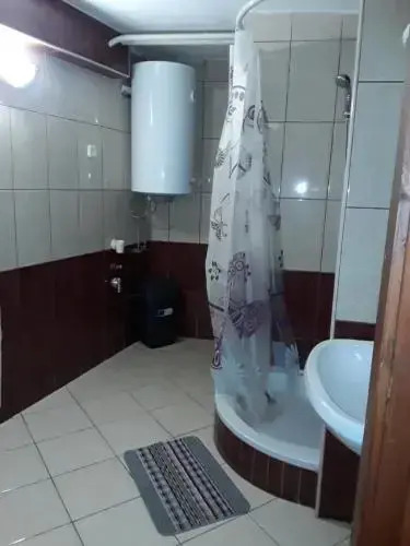 Hotel Omnibusz Apartments