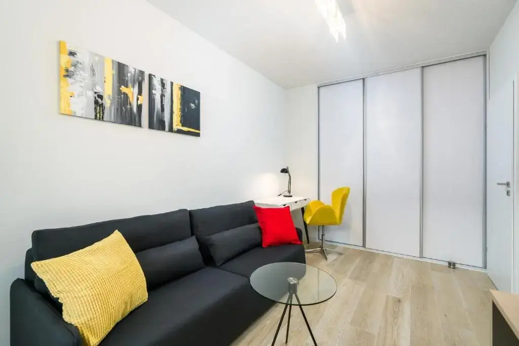 Apartments Poznań Fabryczna by Renters