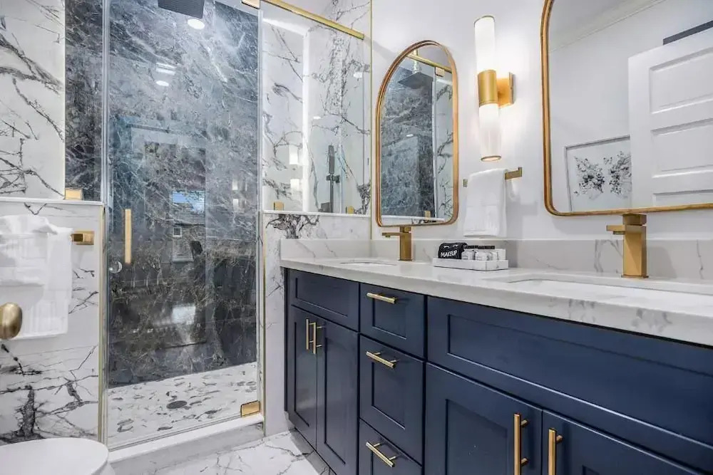 Luxury Designer Coastal Villa Bright Beautiful