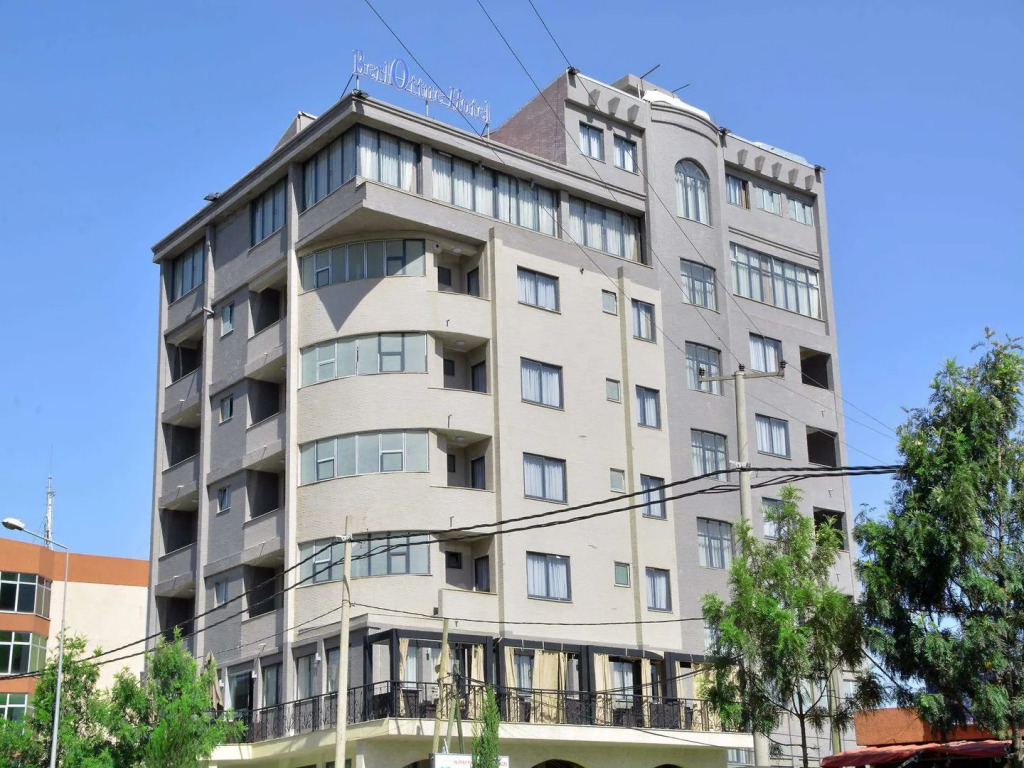 Berlottue Hotel