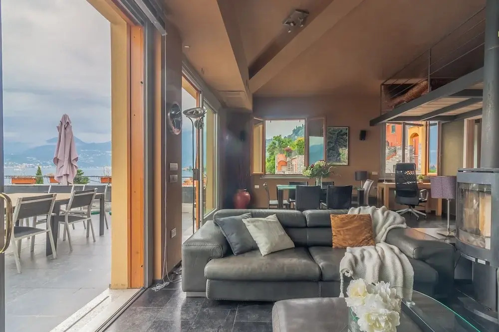 Fontana Penthouse in Fiumelatte