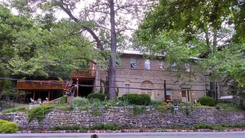 The Brownstone Inn
