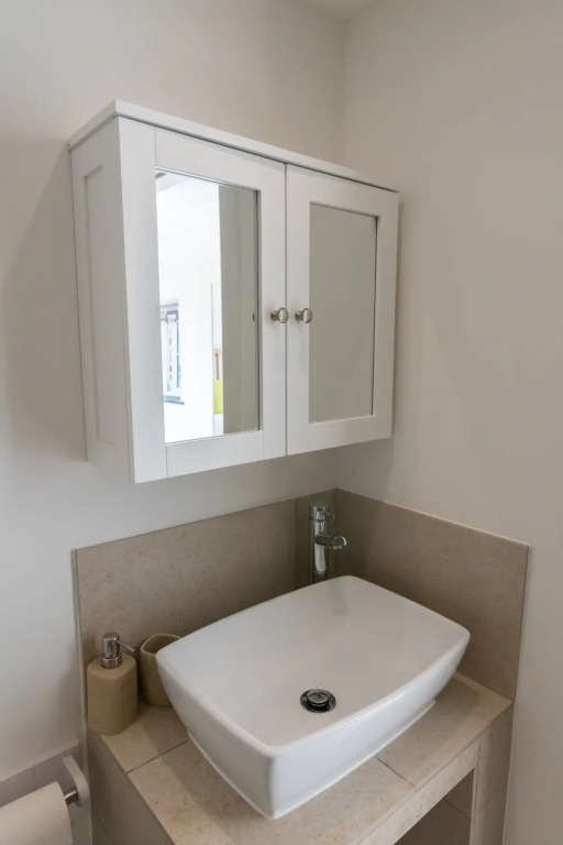 The Dairy - Luxury Cottage, Hot Tub and Summer House, Countryside Views, Pet Friendly