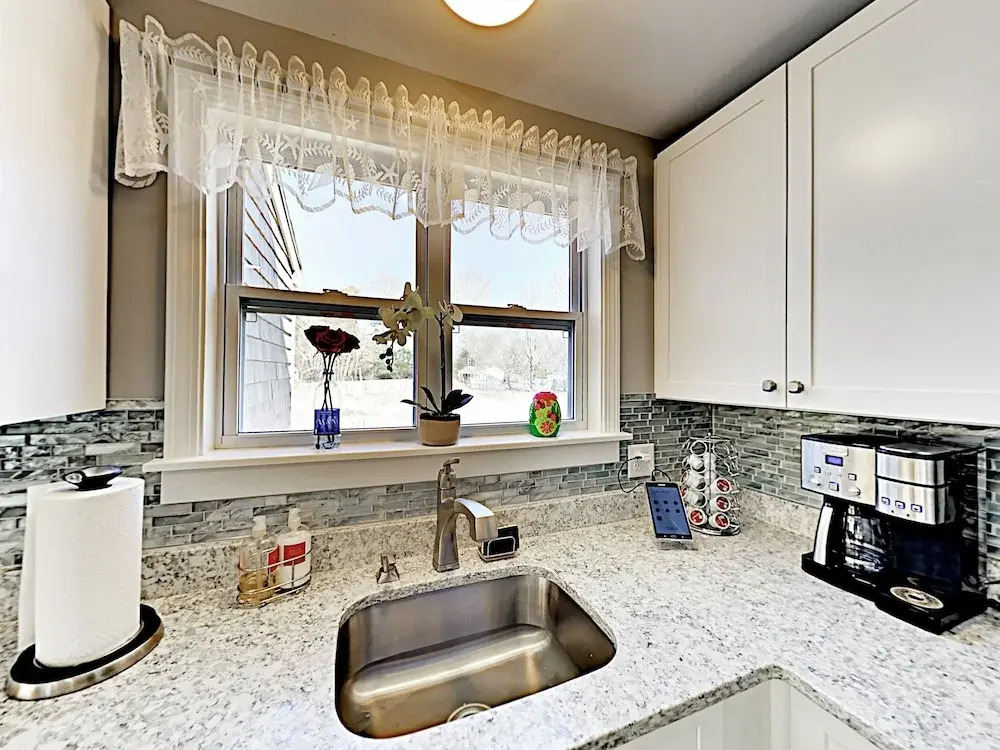 Phinneys - 4 Br Home