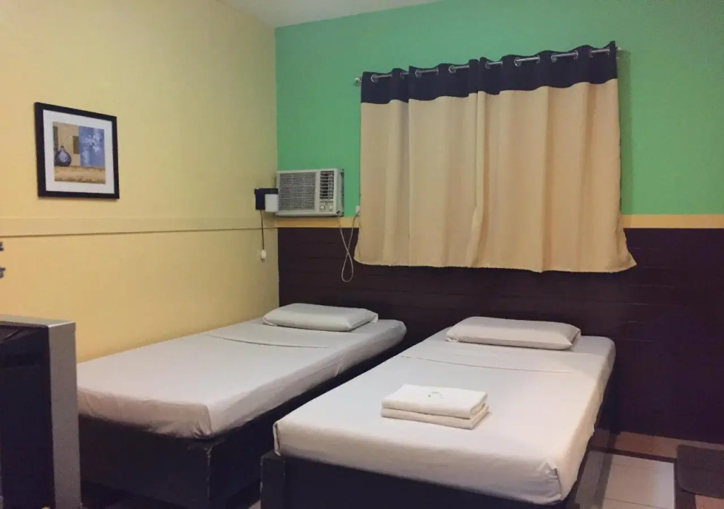 Sampaguita Suites JRG