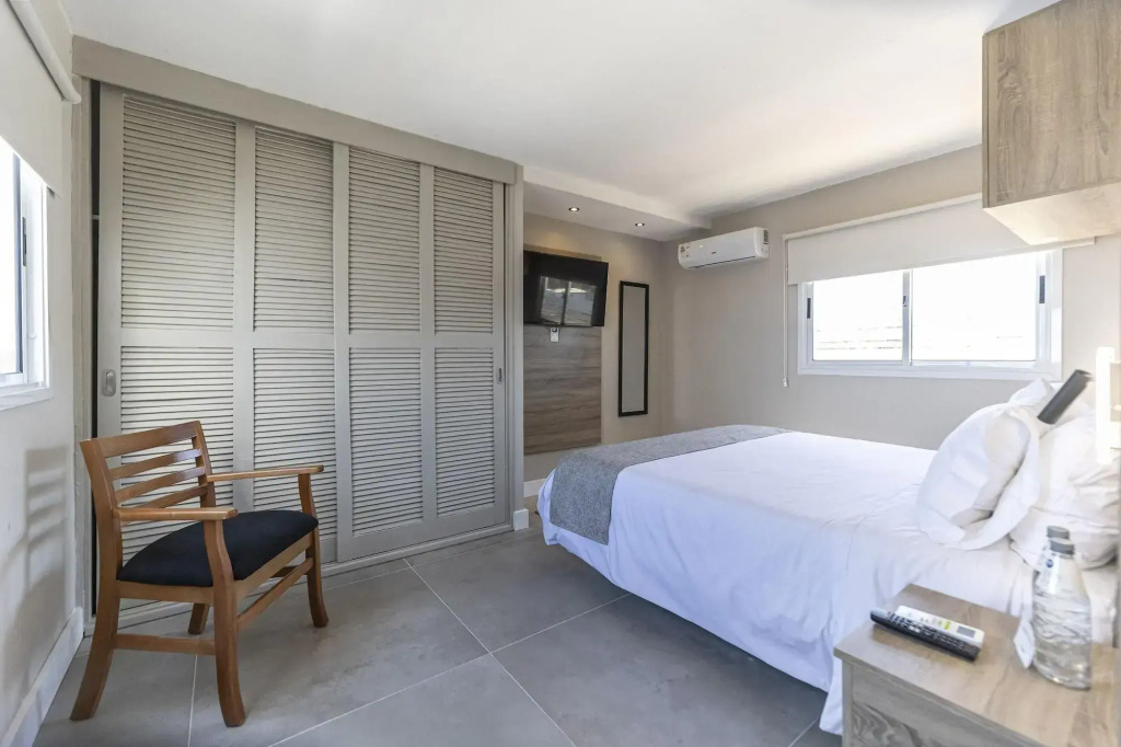 Hotel Montoya