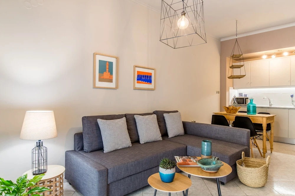 Nautilus Charm Apartment