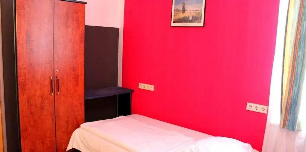 Hotel Merit