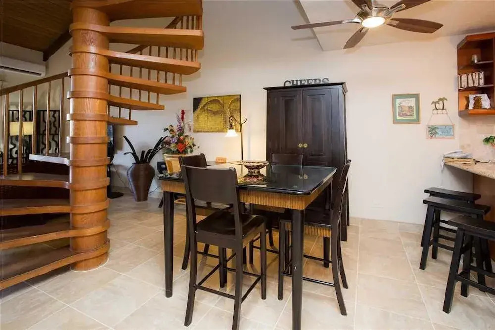 Kamaole Sands 2406 - Two Bedroom Condo with Ocean View