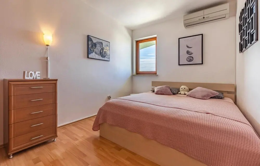 Nice Apartment in Rabac With 2 Bedrooms and Wifi