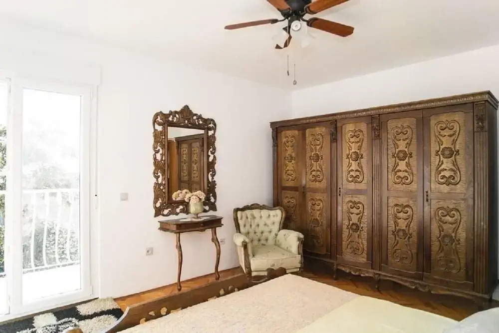 House Villa Oaza