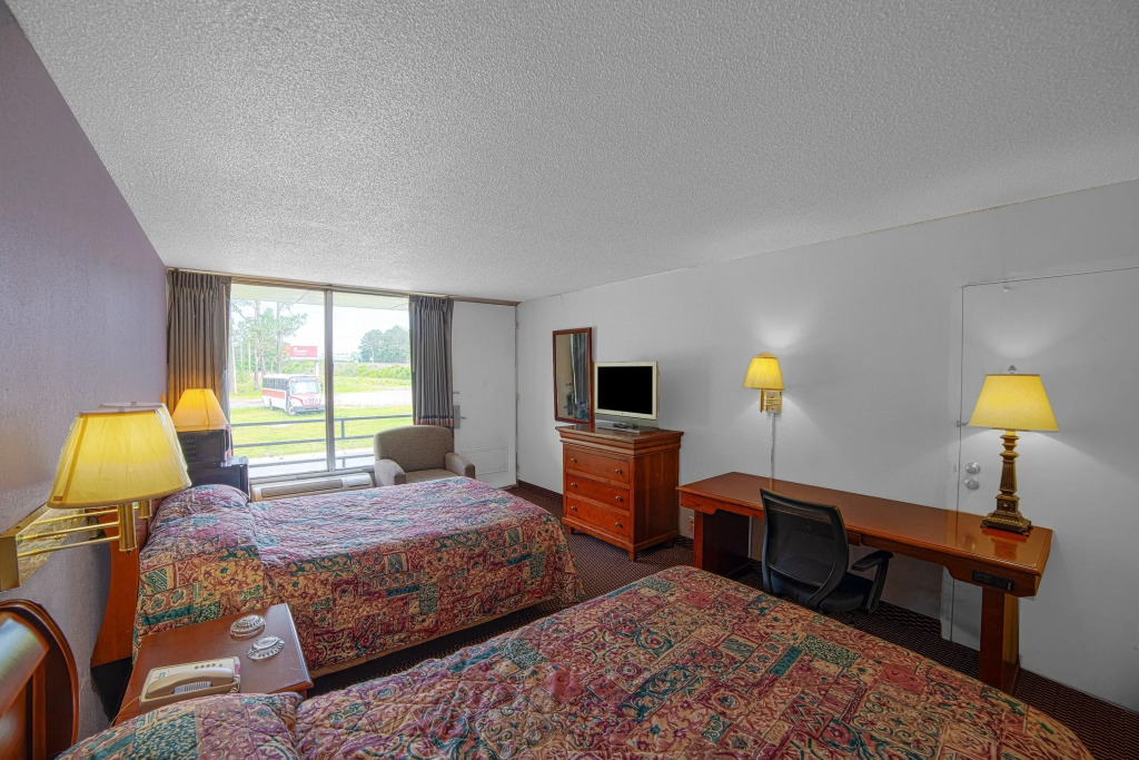 Masters Inn Selma Smithfield I-95 By OYO