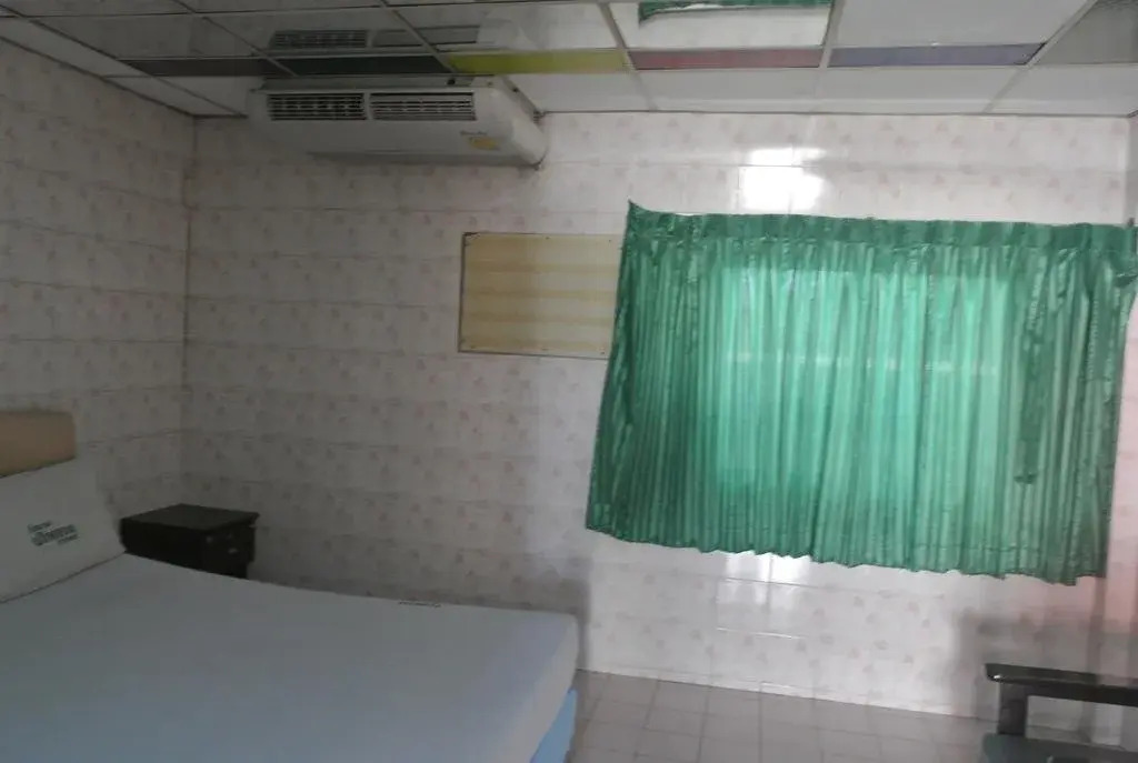 Bualuang HOTEL