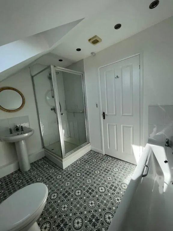 Bescot House, Bramble Hill, Bude, 4 bed det House