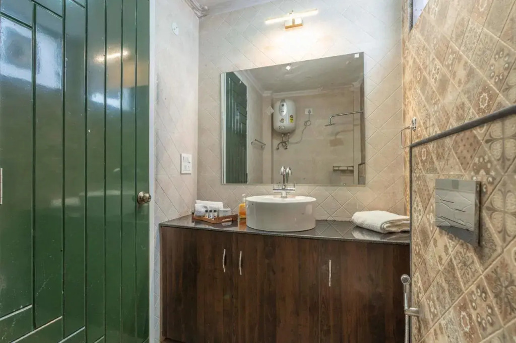 SaffronStays Kenny's Kove, Mukteshwar