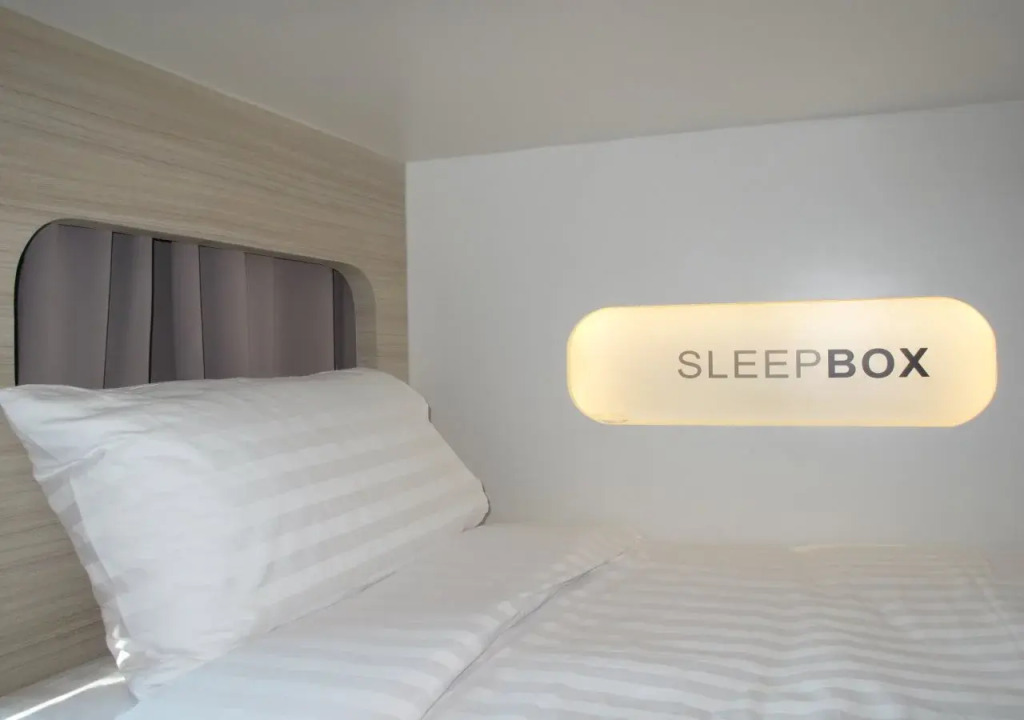 Sleepbox Chiangmai Hotel