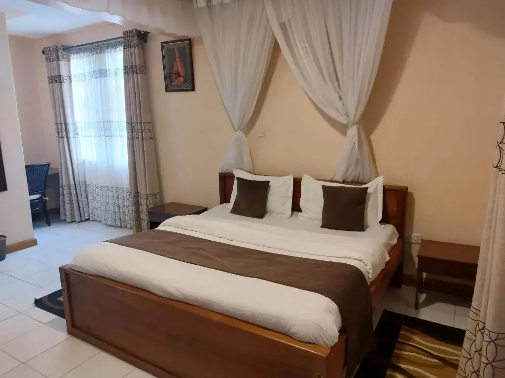 Roza Guest House