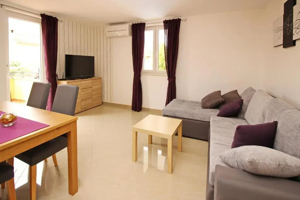 House Gorica 2 - underground level apartments