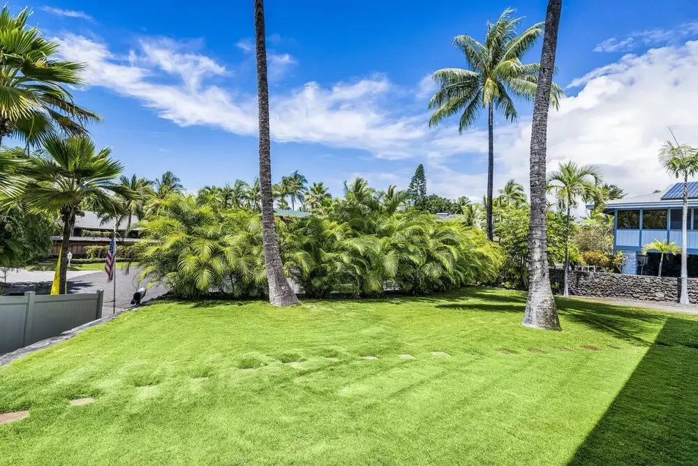 He'eia Bay Hale