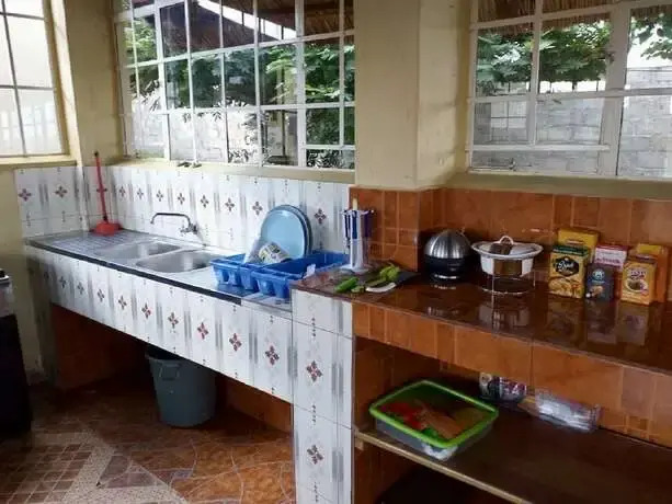 Lindas's Lodge