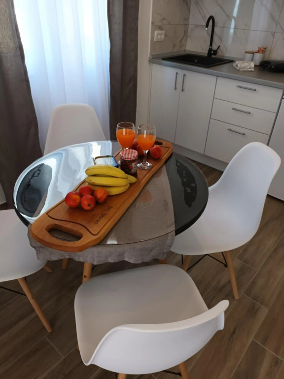 Apartmani Tolj