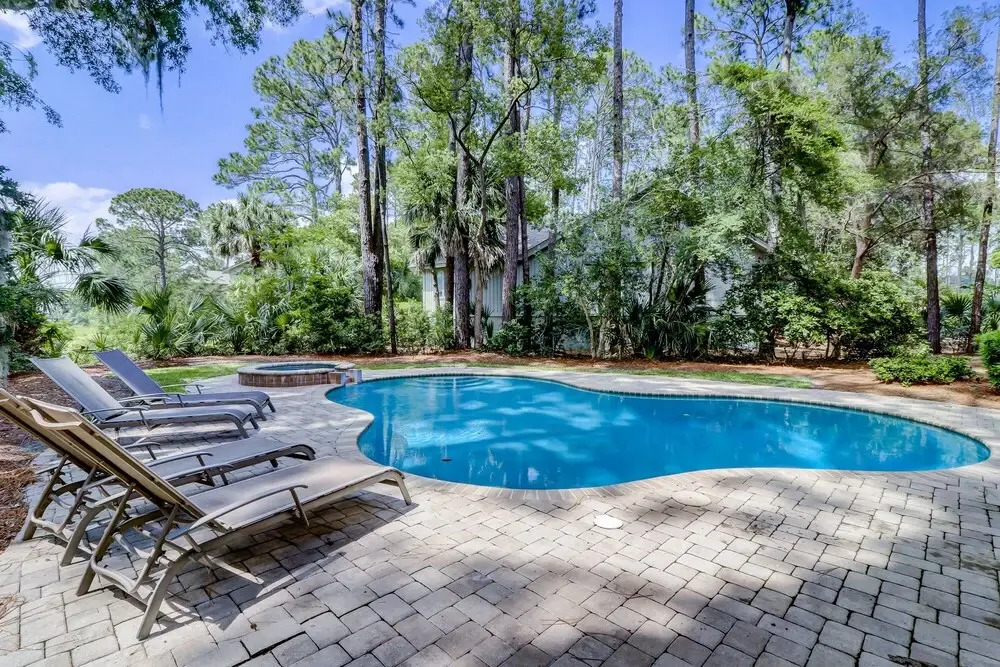 13 Audubon Pond