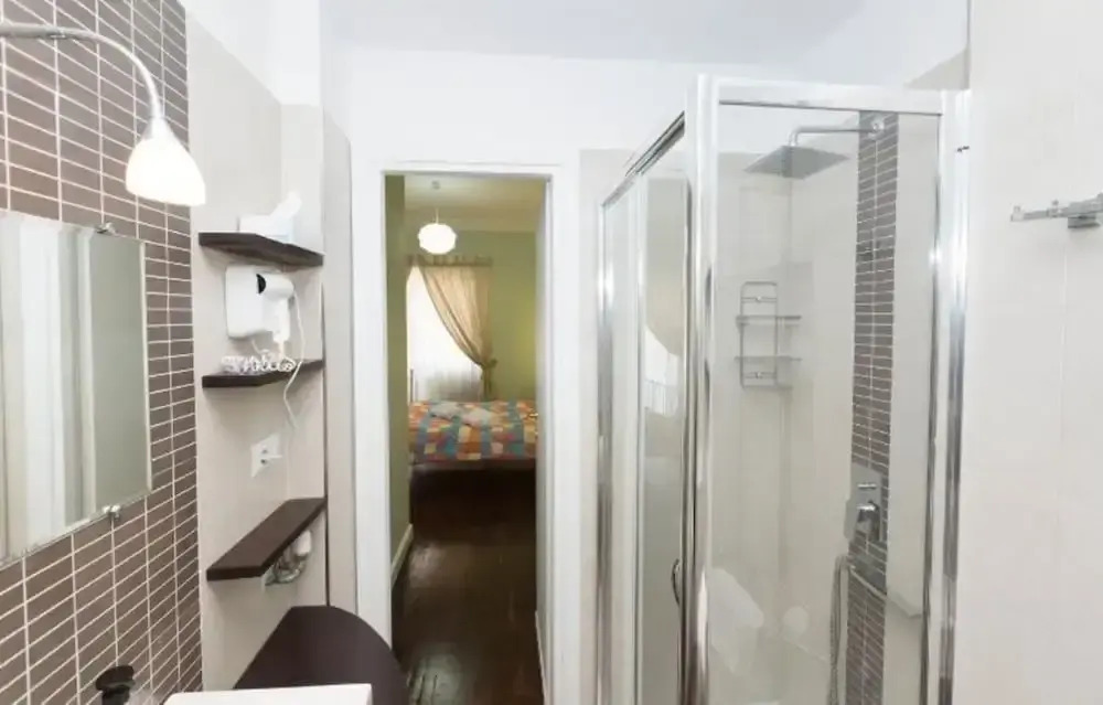 Longhi Holidays House