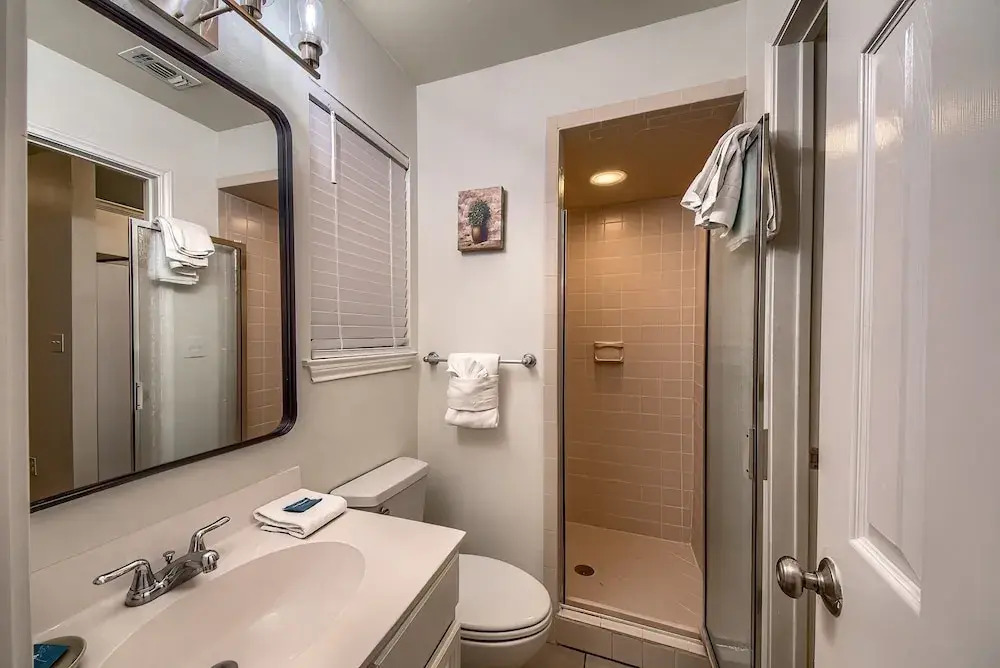 Ww D101 2 Bedroom Condo