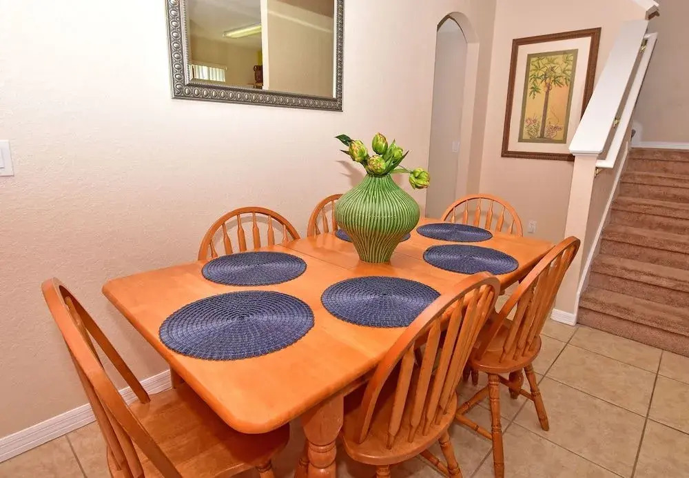 R529 Waterside 4 Br townhouse by RedAwning