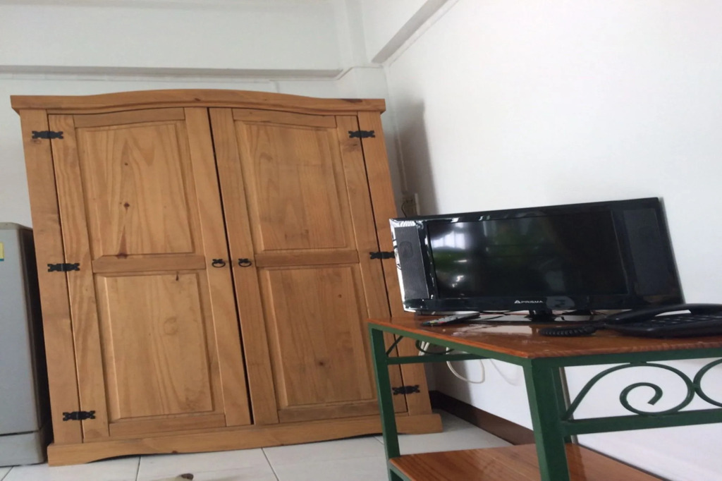 Baan Khun Mae Apartment