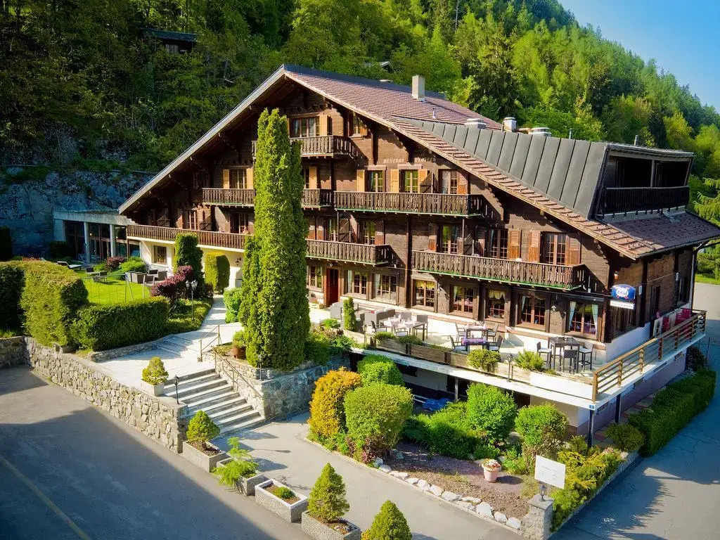 B & B Hôtel Aux Mille Etoiles
