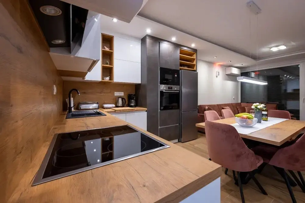 Exquisite and Stylish Apartment Trogir
