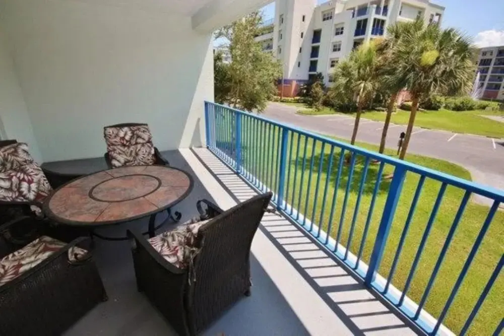 Oceanwalk 1-203 Apartment 2