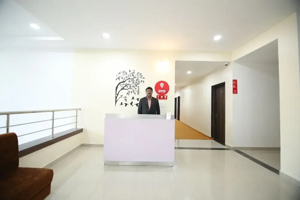OYO 9130 Hotel Sheetal International
