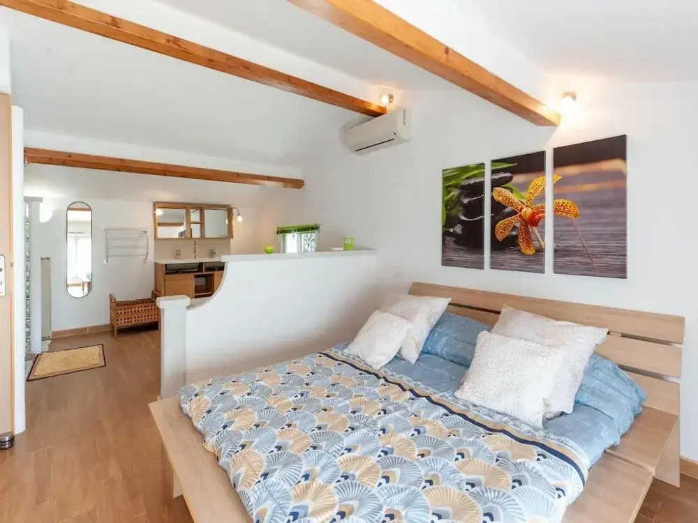 Beautiful Holiday Home With Garden