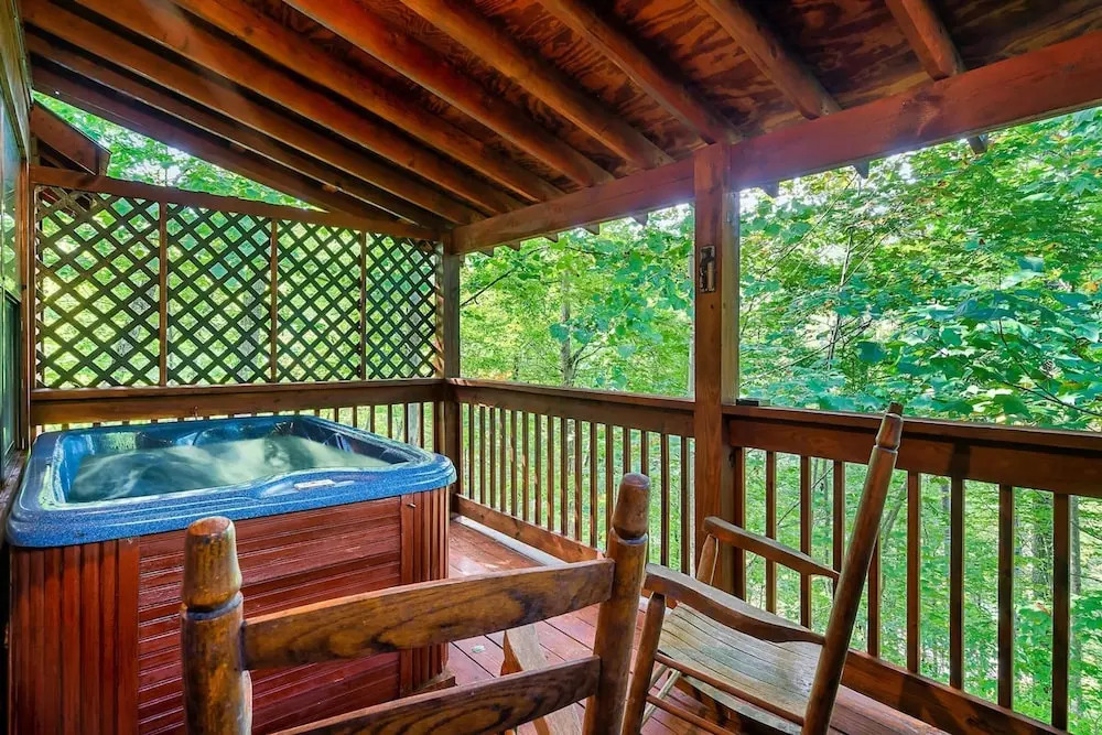 Pigeon Forge Mins I Gatlinburg I Hot tub I Firepit