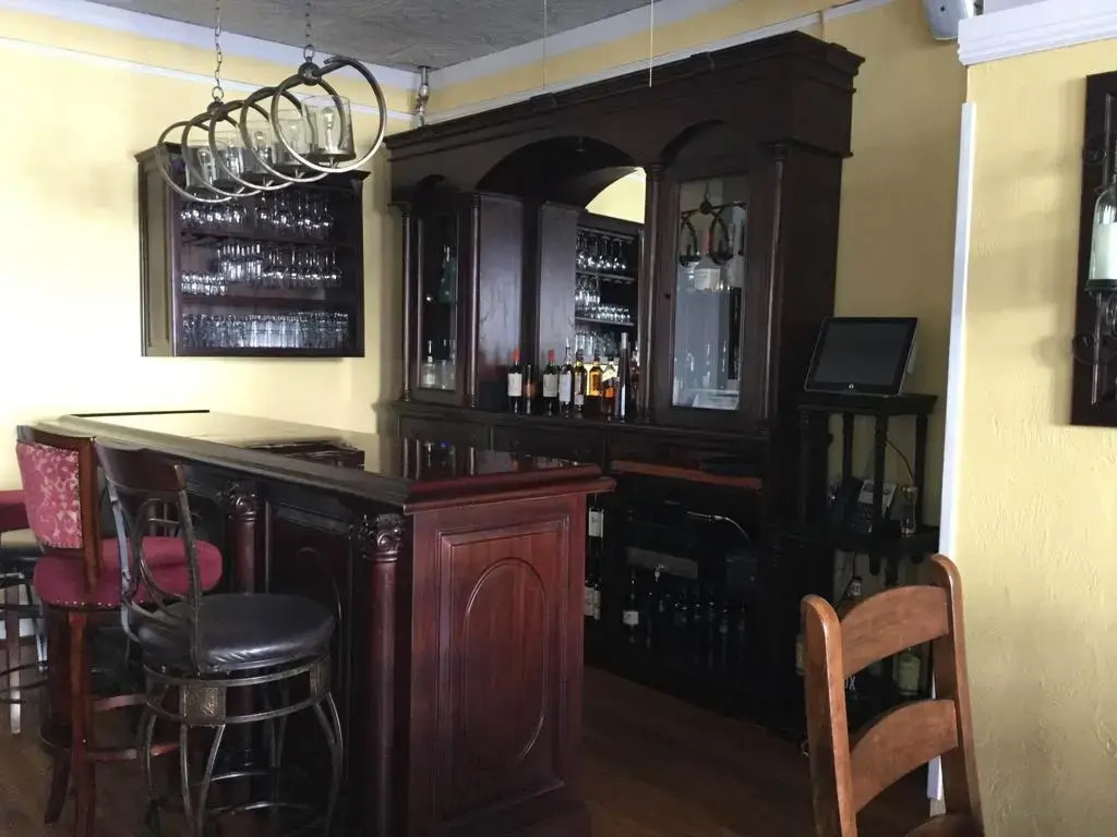 The Charleston Inn Hendersonville NC