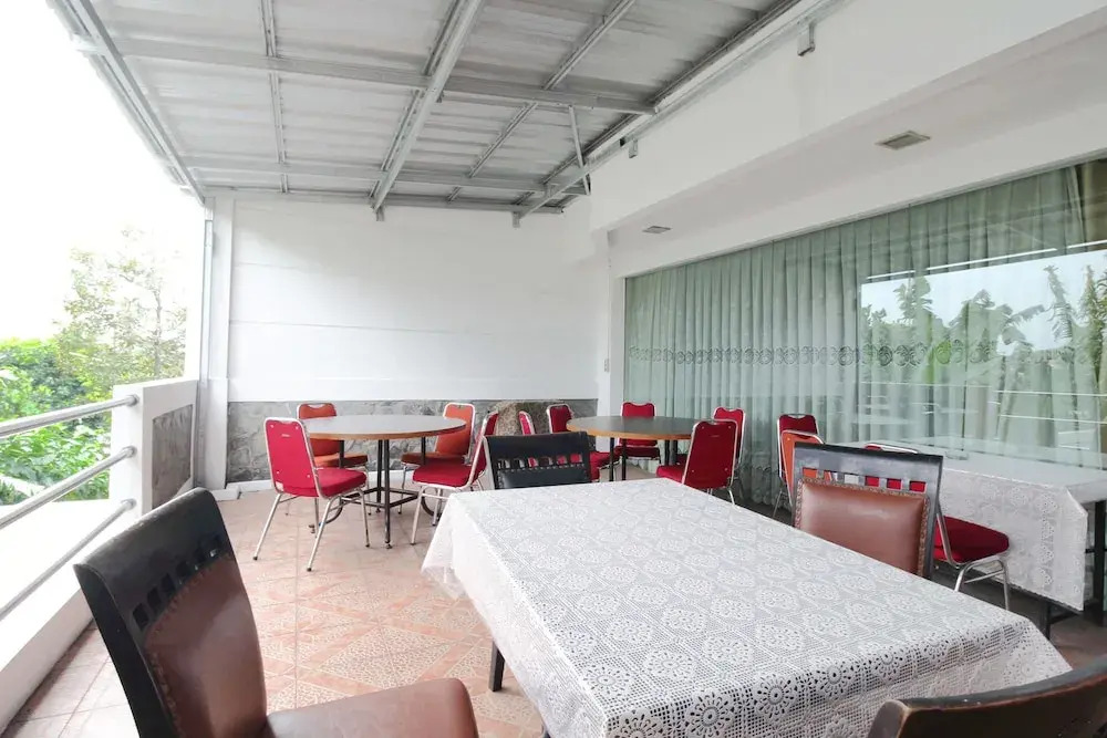 Airy Kebayoran Lama Persatuan 13 Jakarta