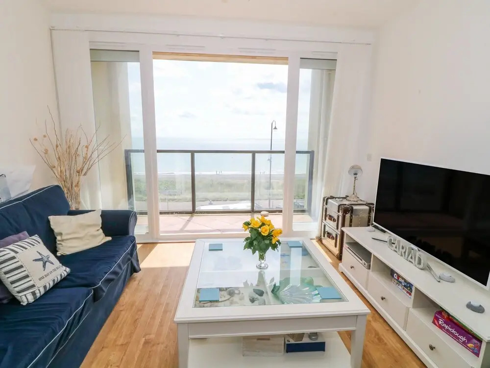 Apartment 14