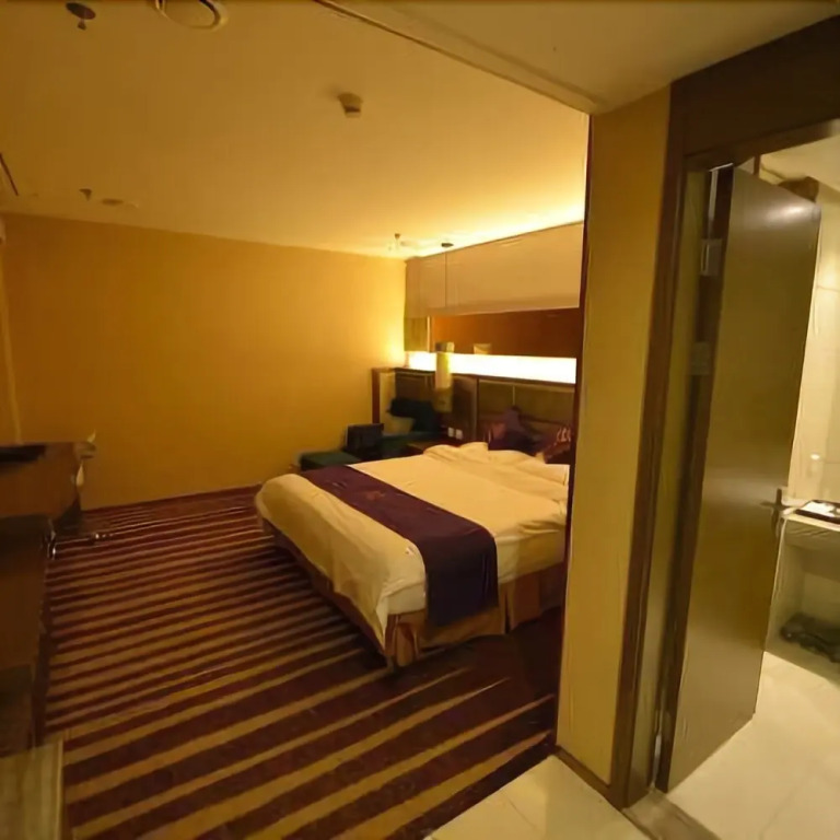 Boyue Hotel