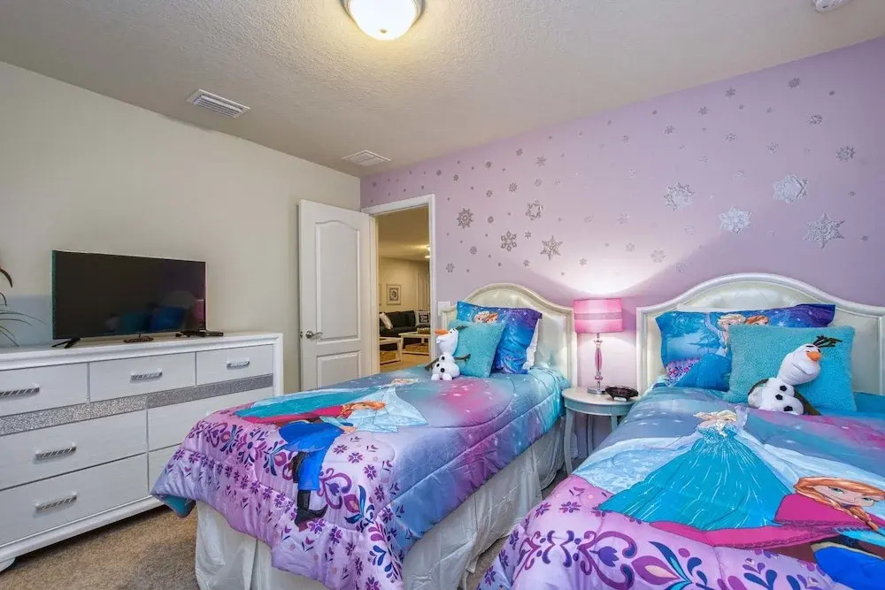 Windsor at Westside-8 Bedrooms House w/pool-3711WW