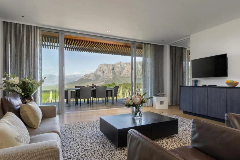 Clouds Estate